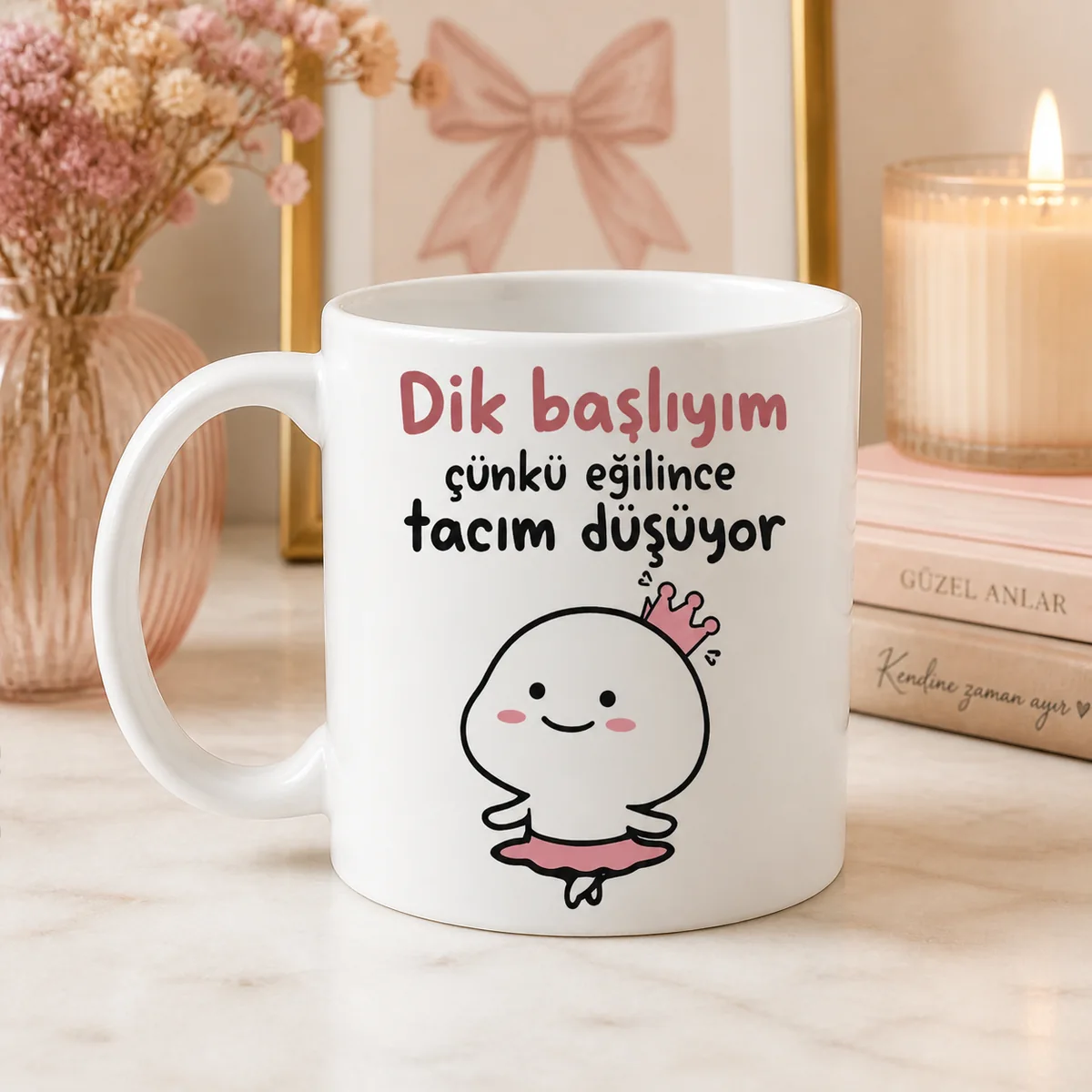 Dik Başlıyım Çünkü Eğilince Tacım Düşüyor