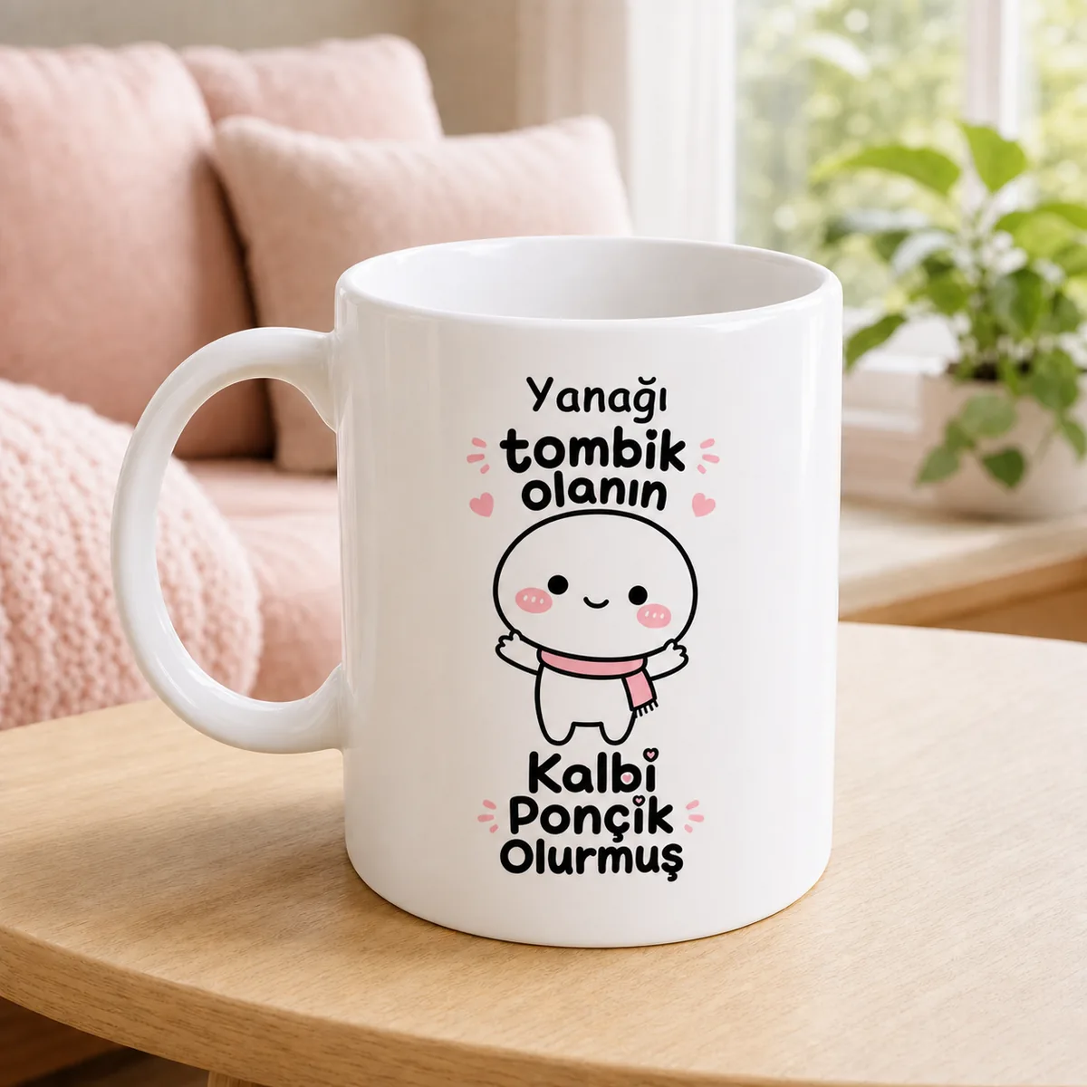 Yanağı Tombik, Kalbi Ponçik — Sevimli Karakterli Kupa