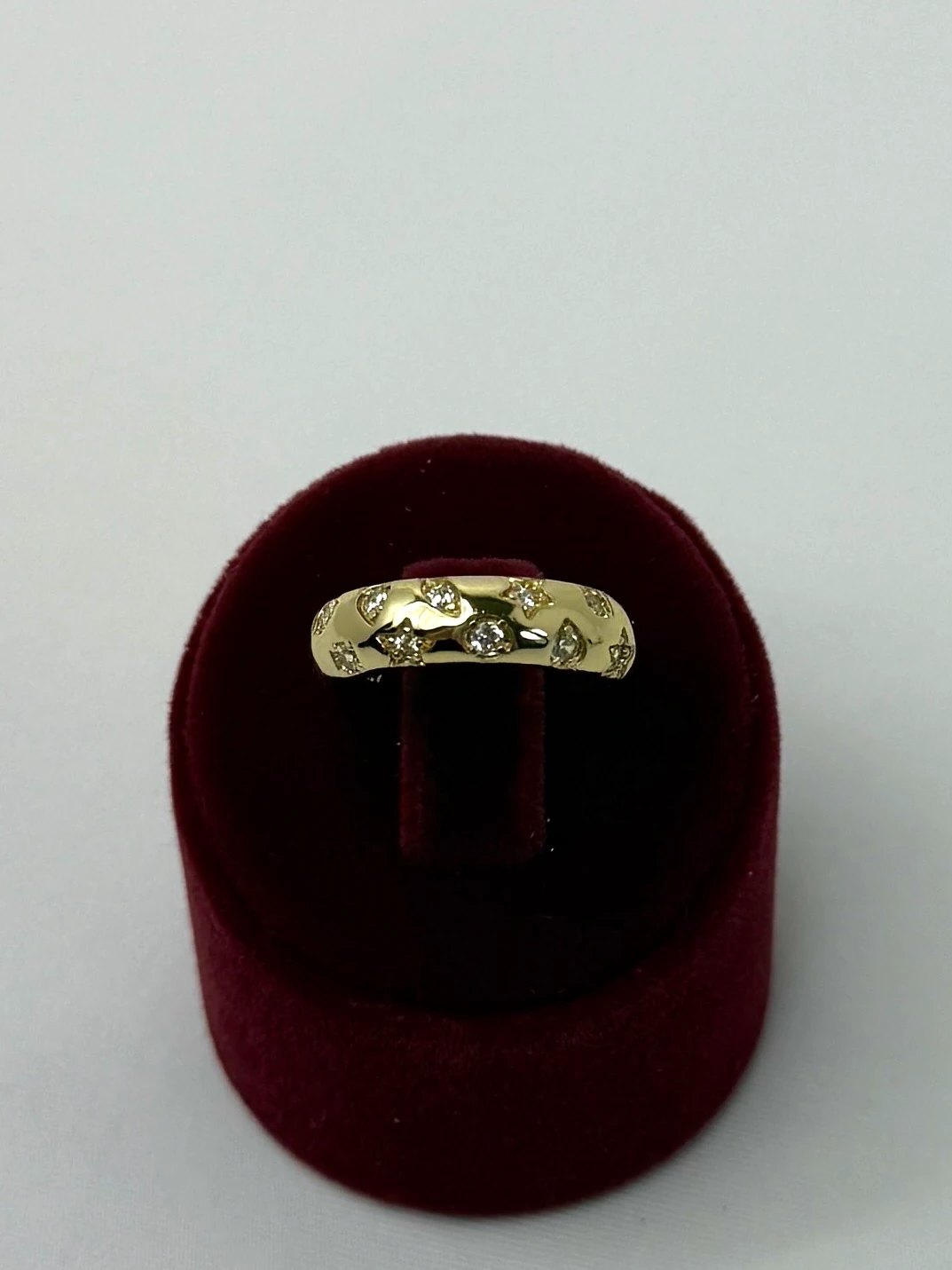 xuping gold numaralı bombe yıldız taşlı yüzük